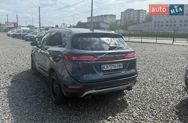 Внедорожник / Кроссовер Lincoln MKC 2018 в 