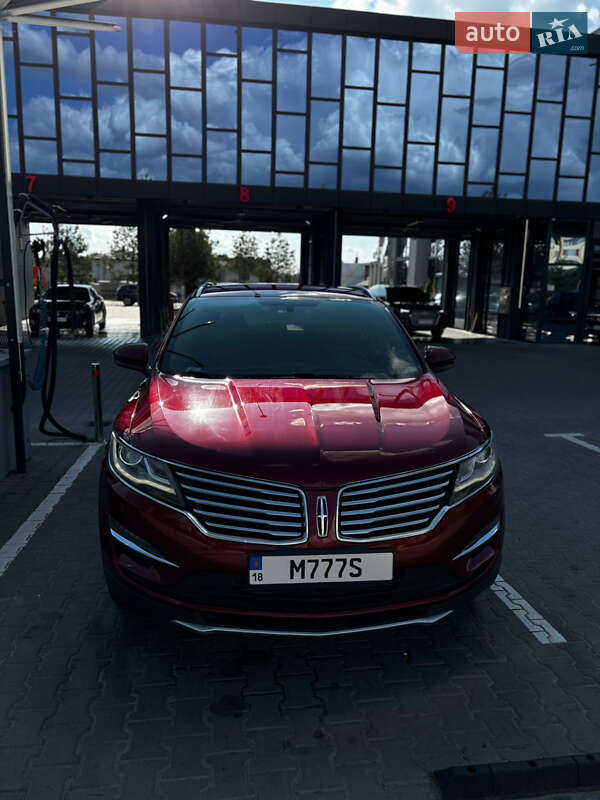 Внедорожник / Кроссовер Lincoln MKC 2014 в Ровно
