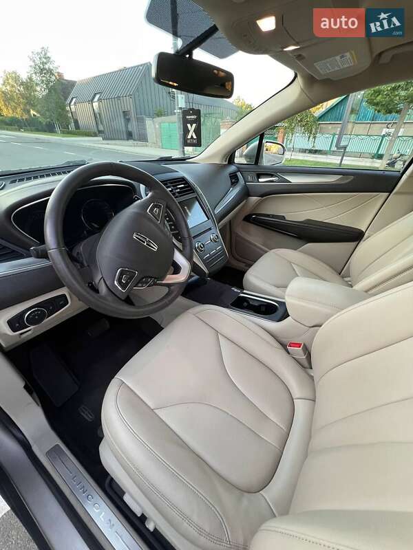 Внедорожник / Кроссовер Lincoln MKC 2017 в Белгороде-Днестровском