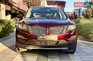 Внедорожник / Кроссовер Lincoln MKC 2018 в 