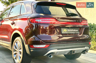 Внедорожник / Кроссовер Lincoln MKC 2018 в 