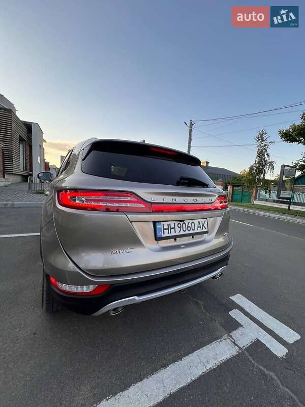 Внедорожник / Кроссовер Lincoln MKC 2017 в Белгороде-Днестровском