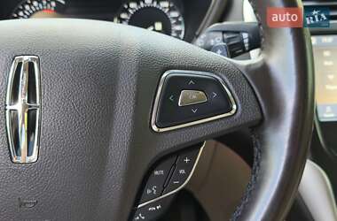 Внедорожник / Кроссовер Lincoln MKC 2018 в 