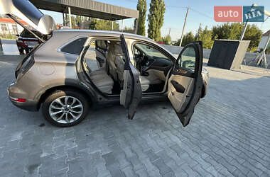 Внедорожник / Кроссовер Lincoln MKC 2019 в 
