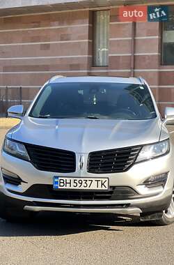 Внедорожник / Кроссовер Lincoln MKC 2015 в 