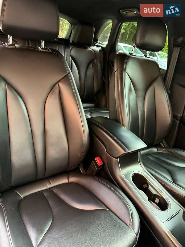 Внедорожник / Кроссовер Lincoln MKC 2018 в Ивано-Франковске