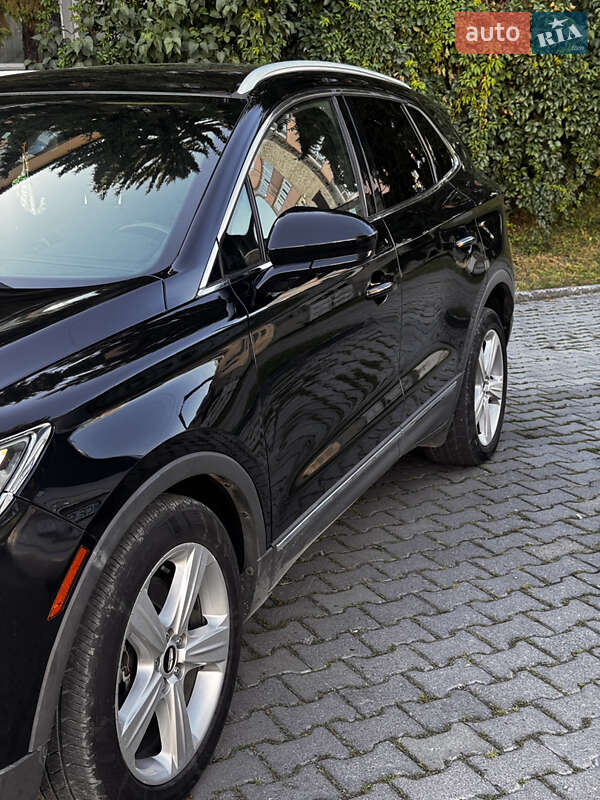 Внедорожник / Кроссовер Lincoln MKC 2015 в Черновцах