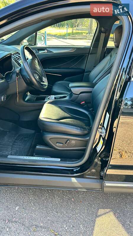 Внедорожник / Кроссовер Lincoln MKC 2017 в Киеве
