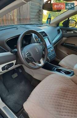 Позашляховик / Кросовер Lincoln MKC 2017 в Солотвині