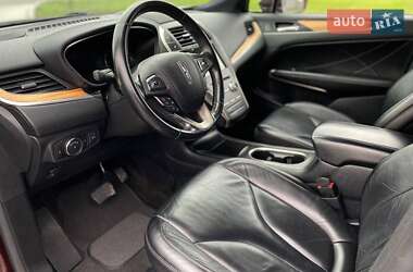 Внедорожник / Кроссовер Lincoln MKC 2015 в 