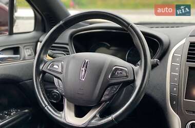 Внедорожник / Кроссовер Lincoln MKC 2015 в 