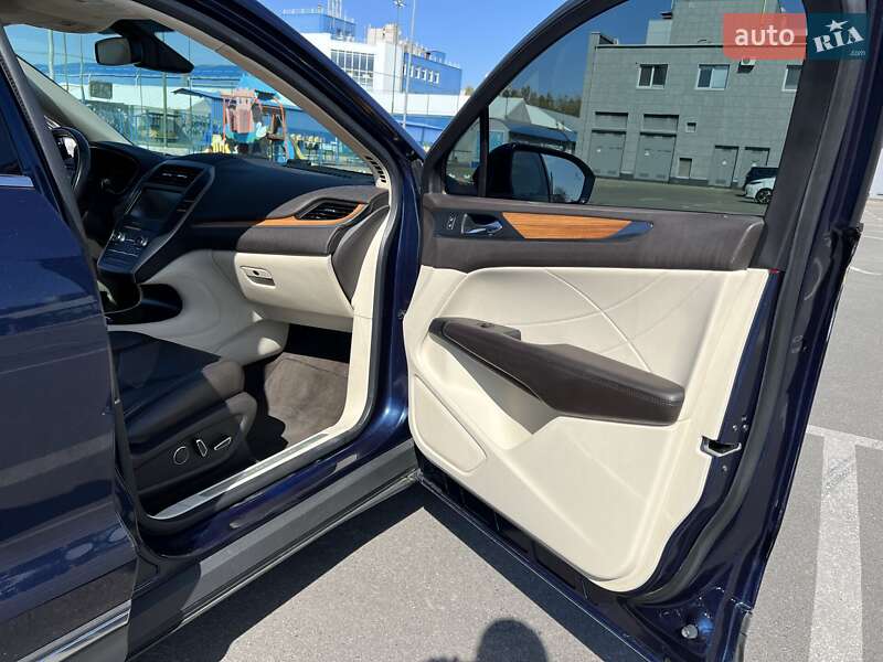 Внедорожник / Кроссовер Lincoln MKC 2014 в Киеве