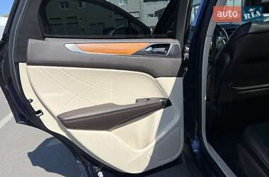 Внедорожник / Кроссовер Lincoln MKC 2014 в 