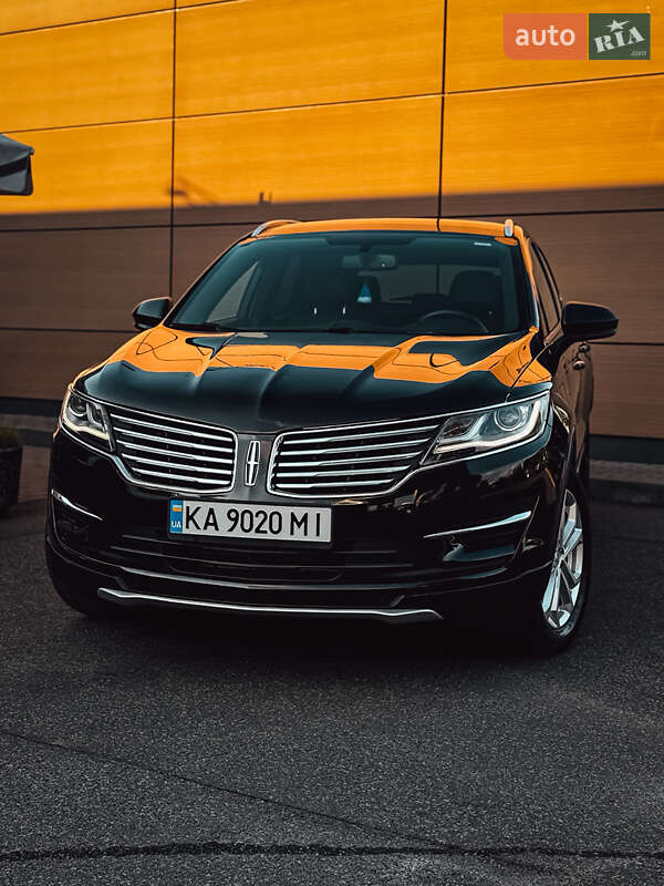 Lincoln MKC 2015