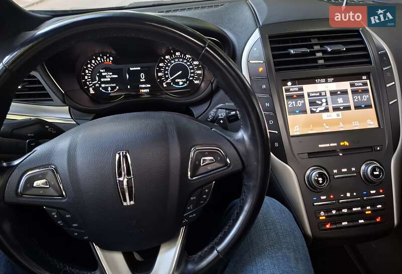 Внедорожник / Кроссовер Lincoln MKC 2016 в Киеве фото 16 Внедорожник / Кроссовер Lincoln MKC 2016 в Киеве
