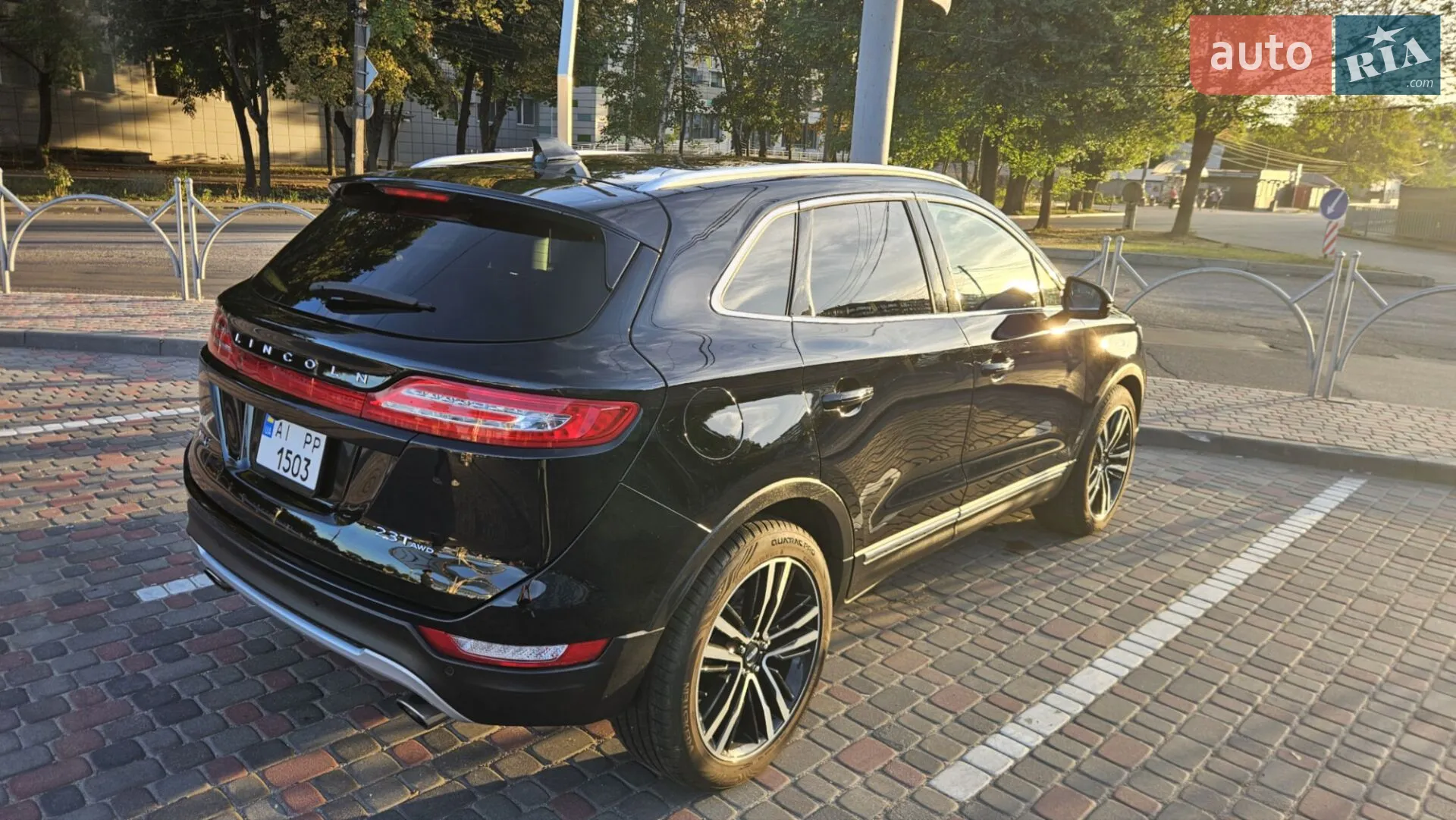 2016 Lincoln MKC - мініатюра 12