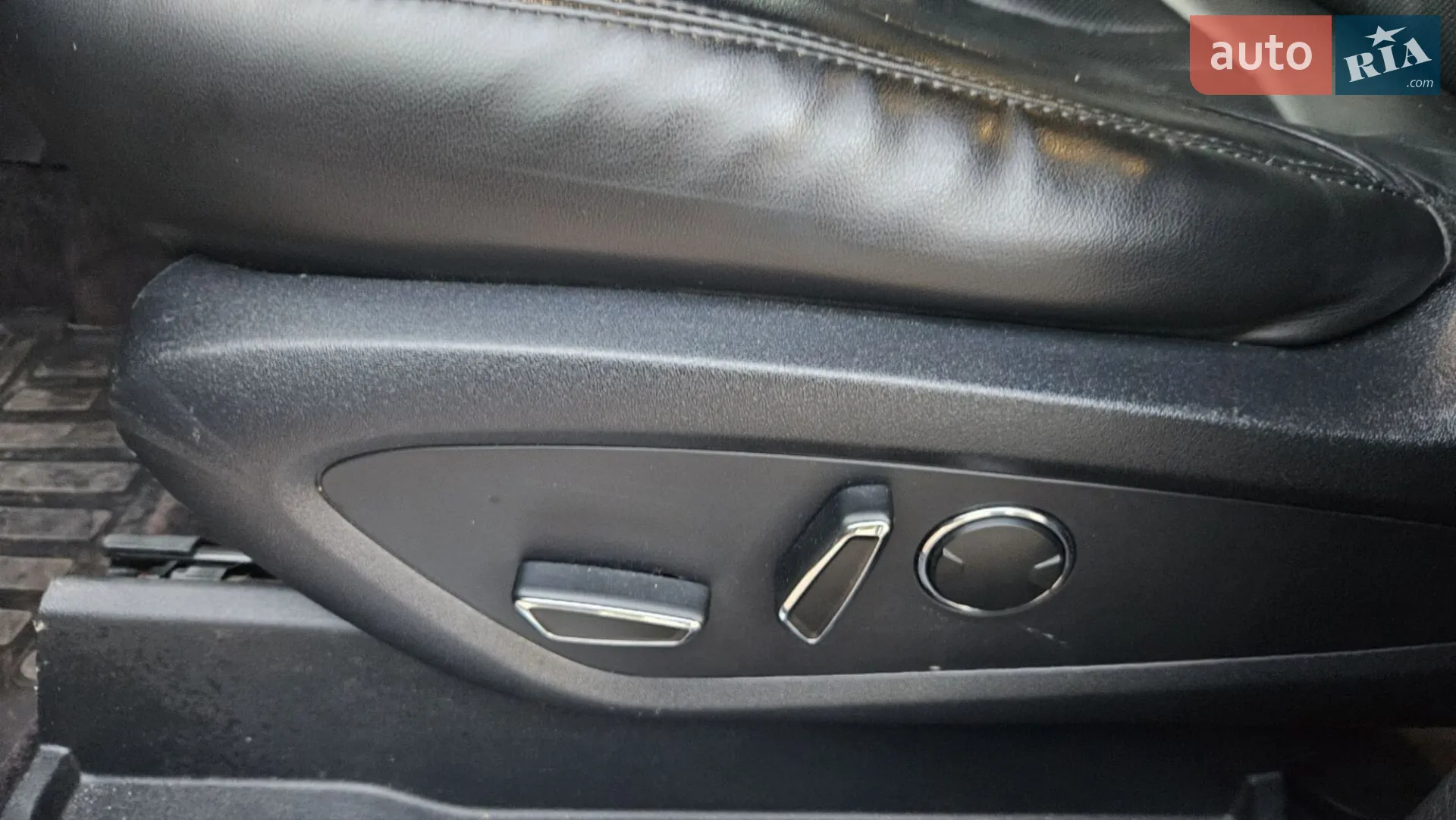 2016 Lincoln MKC - мініатюра 25