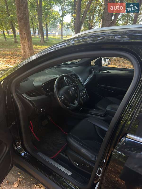 Внедорожник / Кроссовер Lincoln MKC 2015 в Черновцах фото 13 Внедорожник / Кроссовер Lincoln MKC 2015 в Черновцах