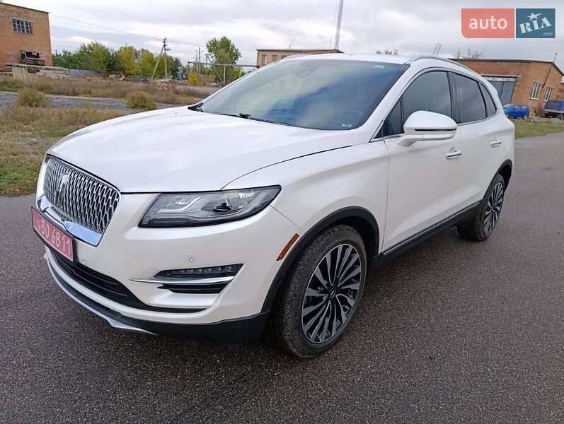 Внедорожник / Кроссовер Lincoln MKC 2019 в 