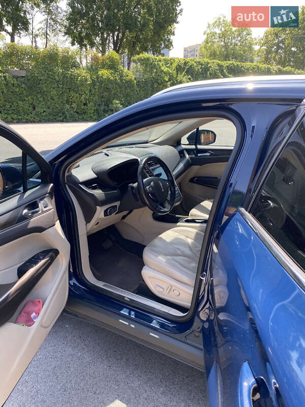 Внедорожник / Кроссовер Lincoln MKC 2017 в Днепре