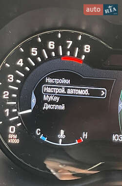 Внедорожник / Кроссовер Lincoln MKC 2016 в 