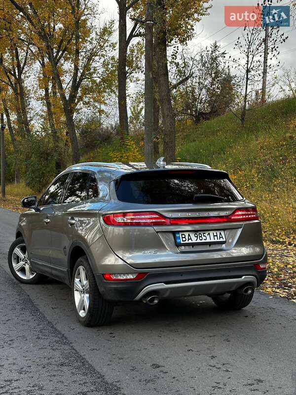 Позашляховик / Кросовер Lincoln MKC 2017 в Олександрії