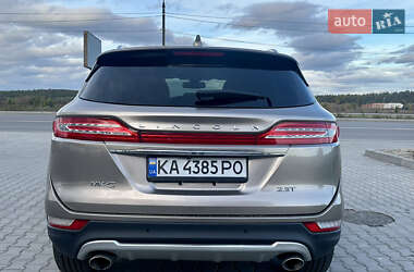 Внедорожник / Кроссовер Lincoln MKC 2018 в 