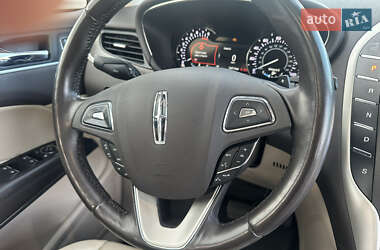 Внедорожник / Кроссовер Lincoln MKC 2018 в 