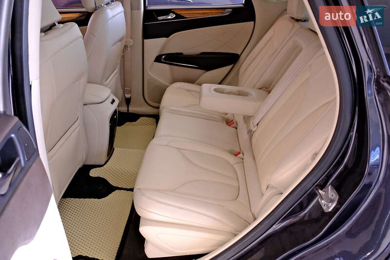Внедорожник / Кроссовер Lincoln MKC 2014 в Одессе фото 24 Внедорожник / Кроссовер Lincoln MKC 2014 в Одессе