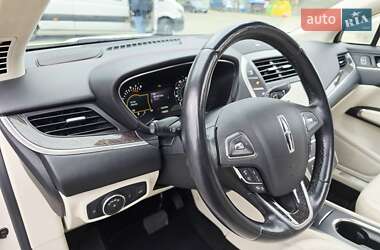 Внедорожник / Кроссовер Lincoln MKC 2014 в 
