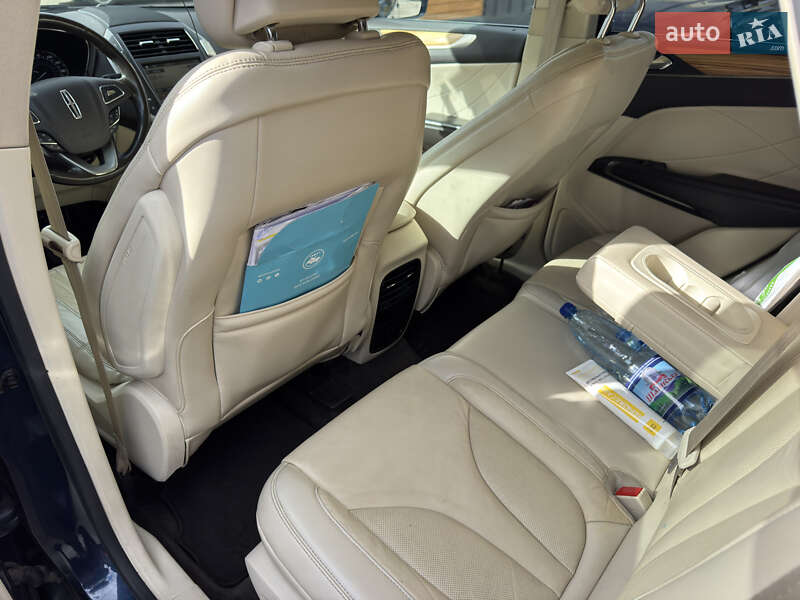 Позашляховик / Кросовер Lincoln MKC 2015 в Житомирі