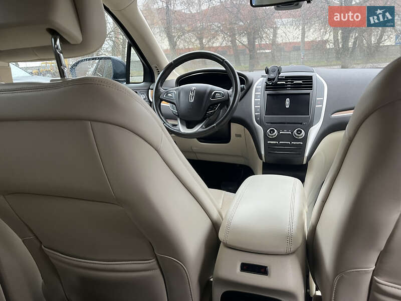 Позашляховик / Кросовер Lincoln MKC 2015 в Броварах