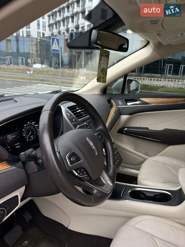 Позашляховик / Кросовер Lincoln MKC 2015 в Києві фото 13 Позашляховик / Кросовер Lincoln MKC 2015 в Києві