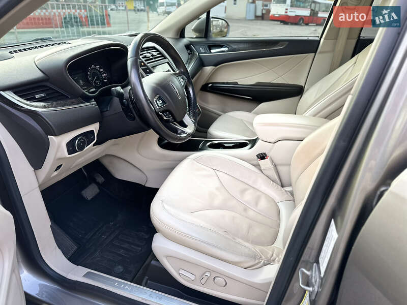 Внедорожник / Кроссовер Lincoln MKC 2016 в Харькове