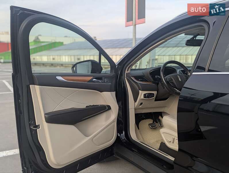 Позашляховик / Кросовер Lincoln MKC 2019 в Києві
