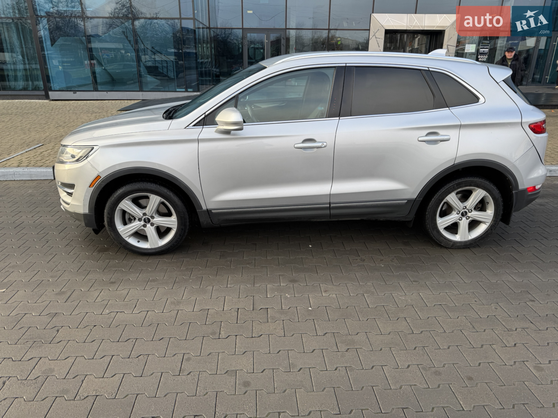 2017 Lincoln MKC - мініатюра 3