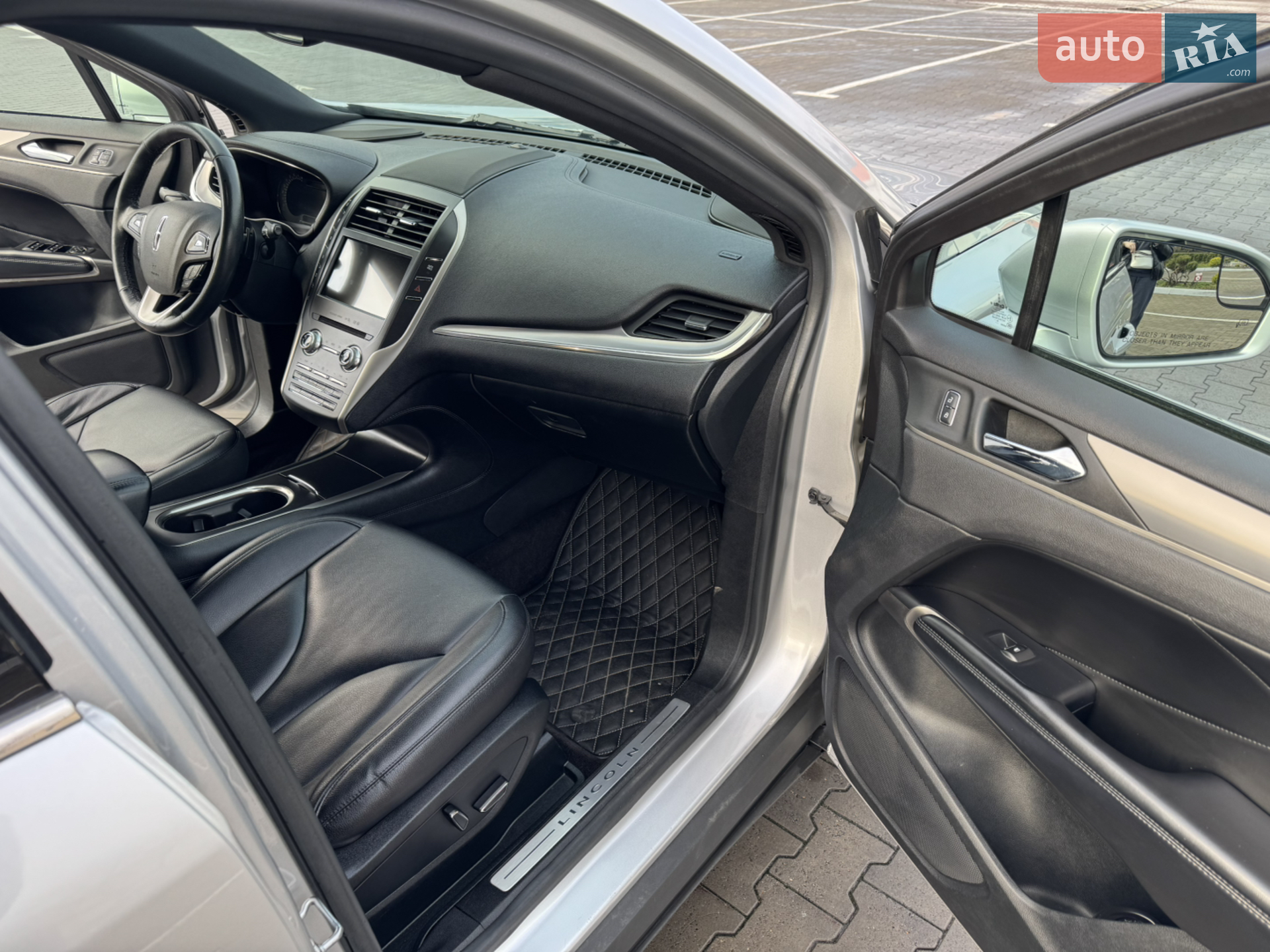 2017 Lincoln MKC - мініатюра 8