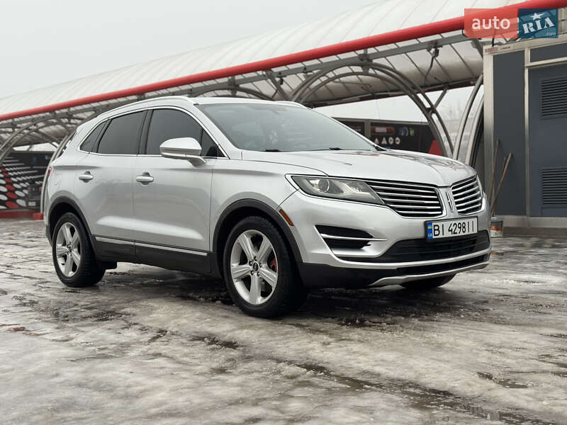 Lincoln MKC 2015