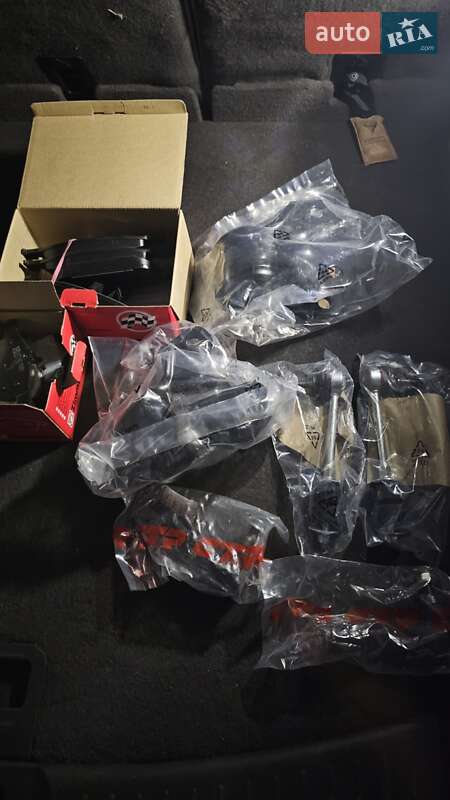 Внедорожник / Кроссовер Lincoln MKC 2017 в Одессе фото 22 Внедорожник / Кроссовер Lincoln MKC 2017 в Одессе