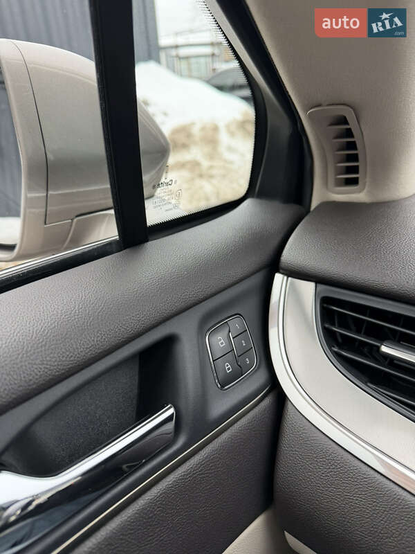 Внедорожник / Кроссовер Lincoln MKC 2018 в Киеве