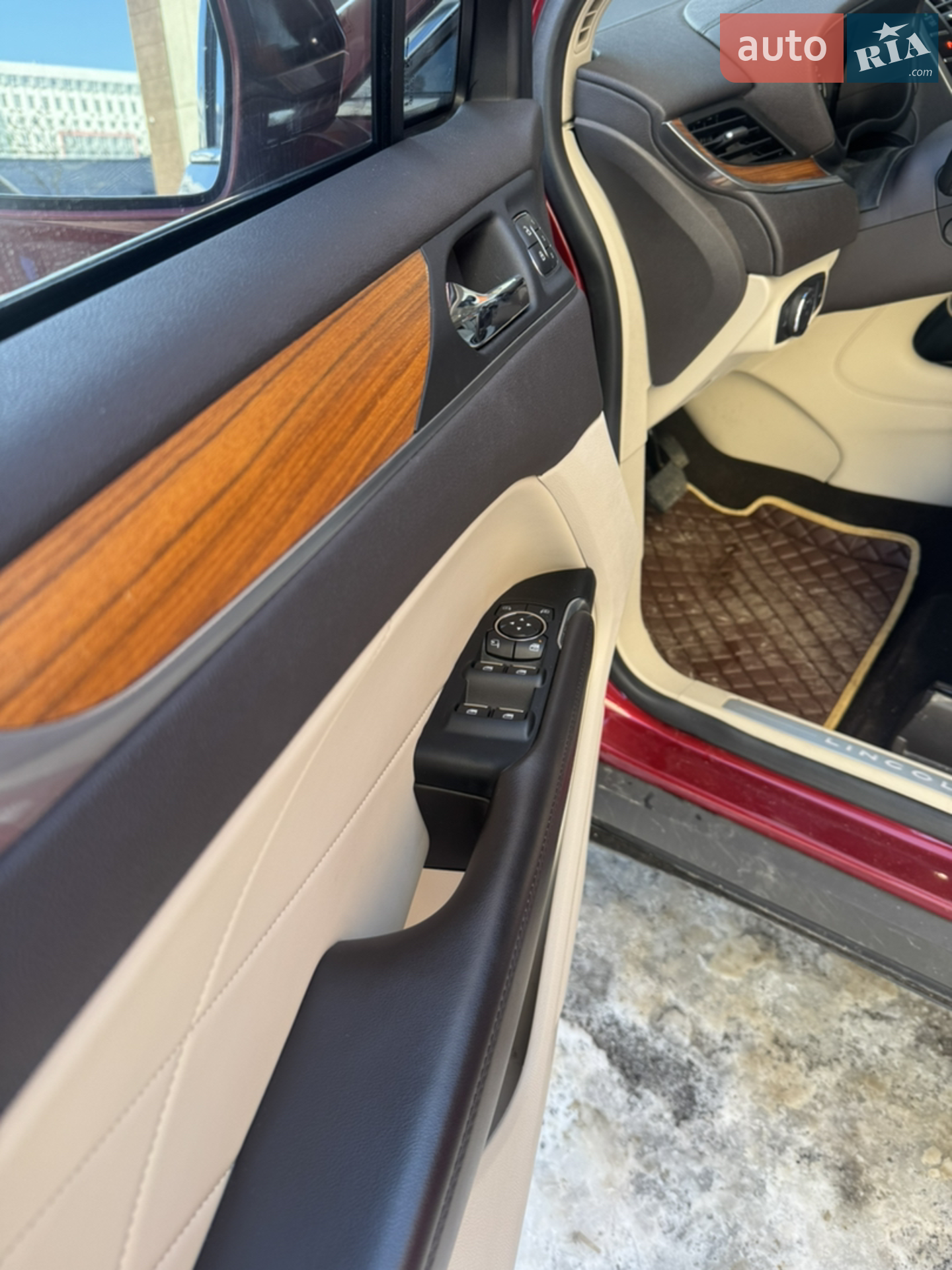 2019 Lincoln MKC - мініатюра 12