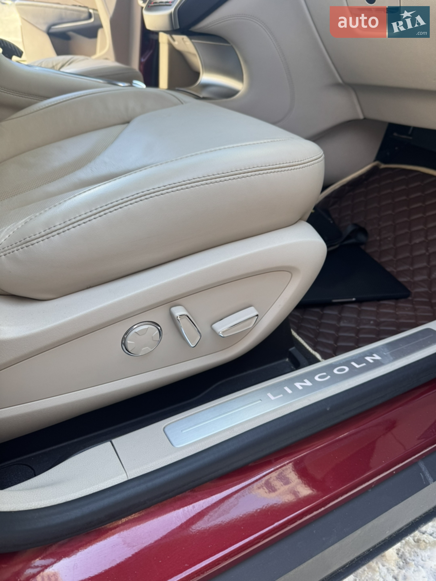 2019 Lincoln MKC - мініатюра 31