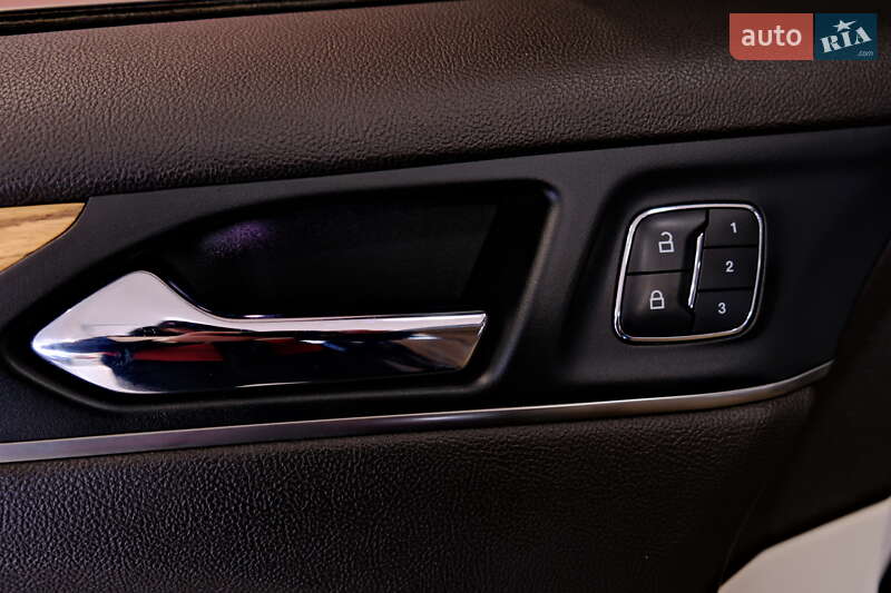 Позашляховик / Кросовер Lincoln MKC 2014 в Одесі