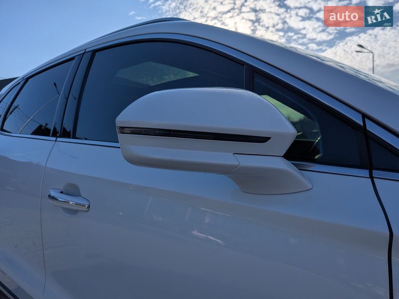 Позашляховик / Кросовер Lincoln MKC 2018 в Львові