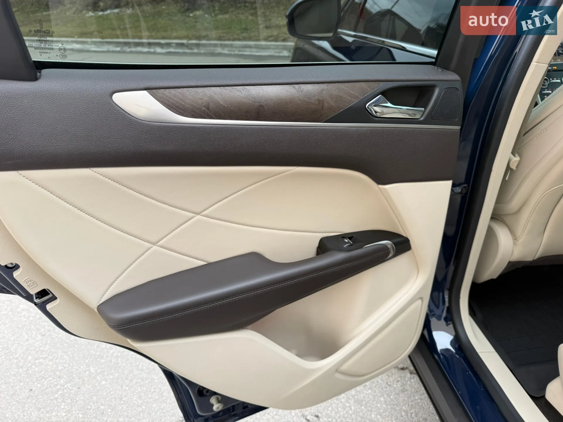 2019 Lincoln MKC - мініатюра 41