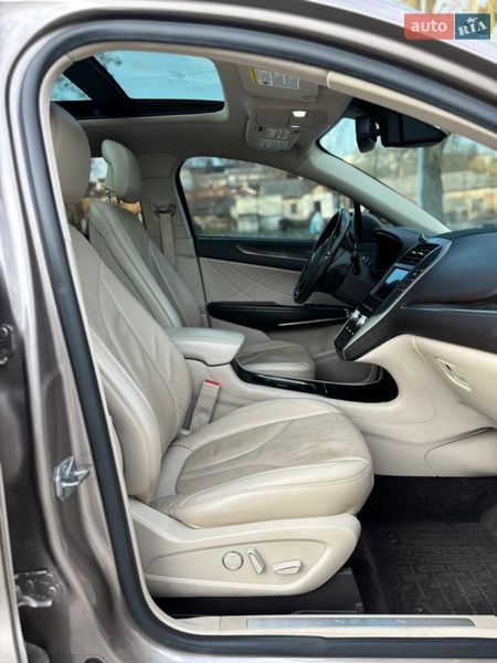 Внедорожник / Кроссовер Lincoln MKC 2017 в Львове фото 22 Внедорожник / Кроссовер Lincoln MKC 2017 в Львове
