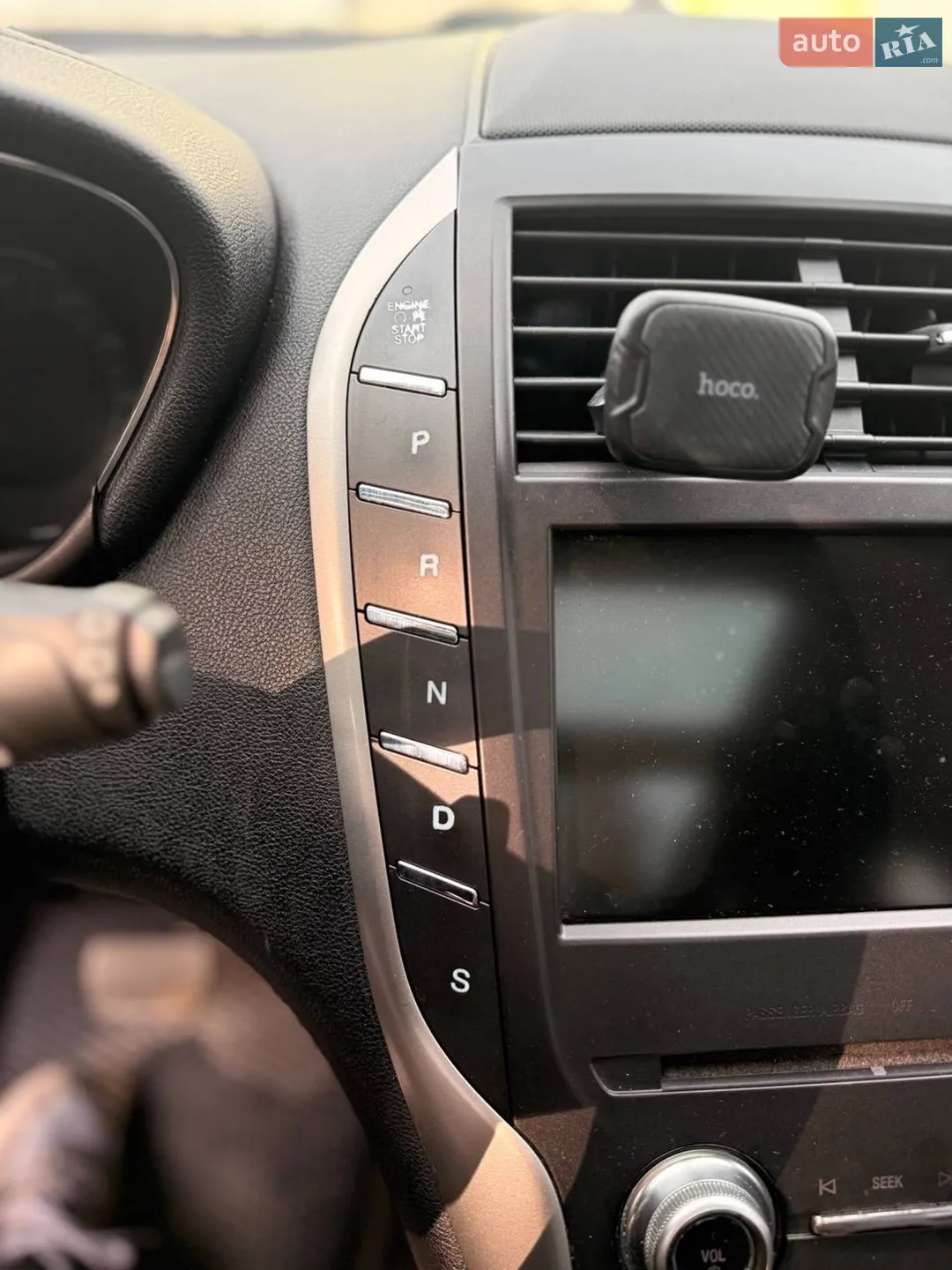 2015 Lincoln MKC - мініатюра 20