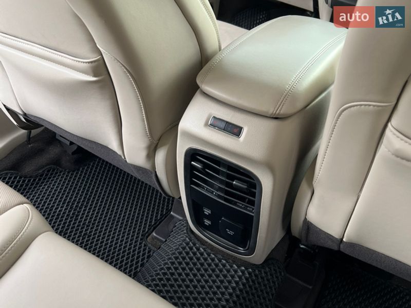 Внедорожник / Кроссовер Lincoln MKC 2019 в Тернополе