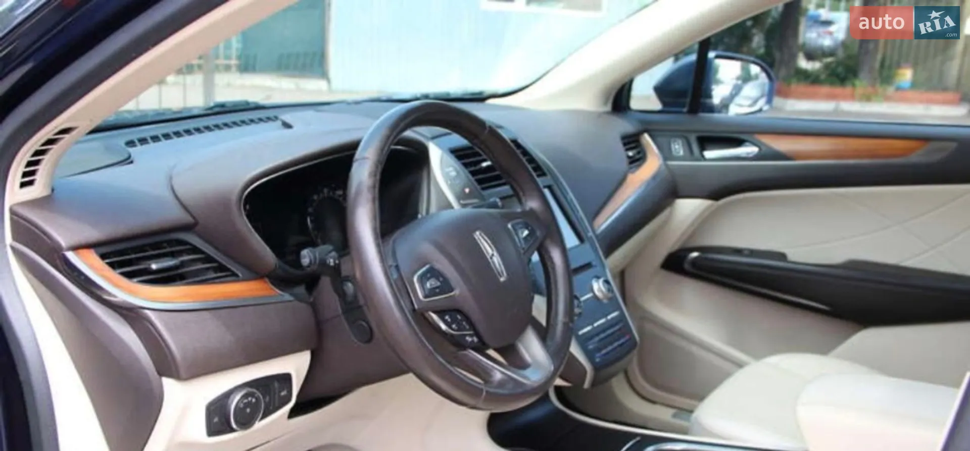 2015 Lincoln MKC - мініатюра 32