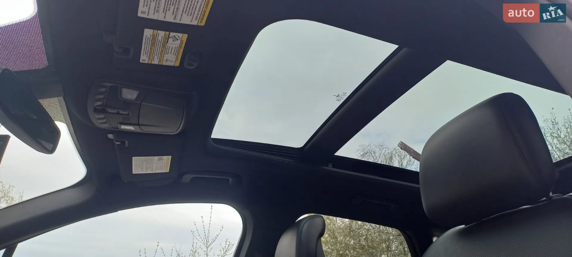 2015 Lincoln MKC - мініатюра 26